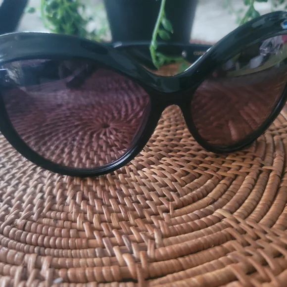 Designer sunglasses NWOT & crossbody bag